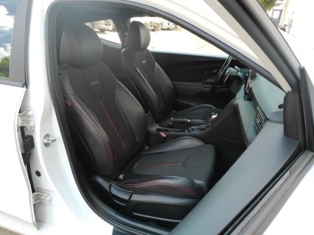 2020 Hyundai Veloster 2.0 Premium Plano TX