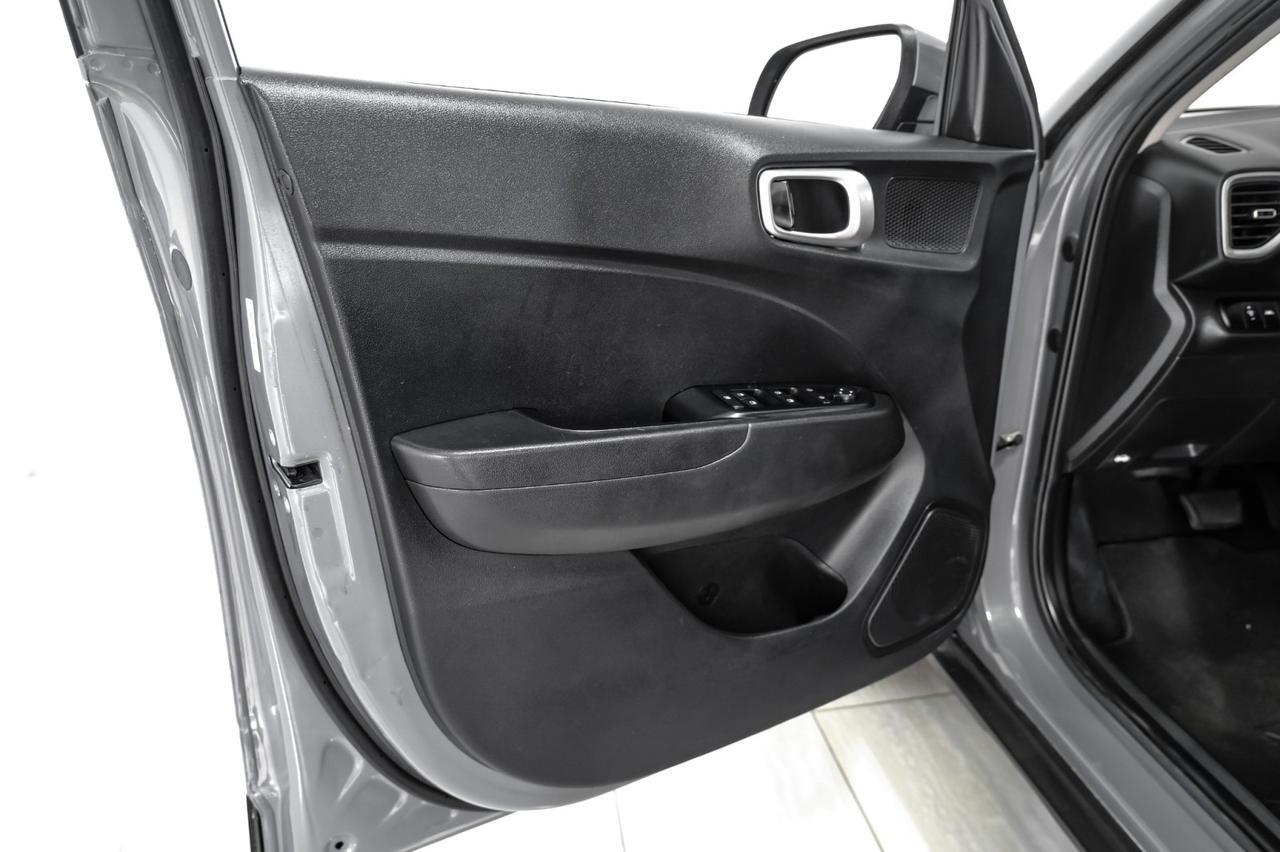 2020 Hyundai Venue SEL BLIND SPOT ASSIST LANE KEEP ASSIST FORWARD COLLISION ALERT SUNROOF REAR CAMERA Carrollton TX
