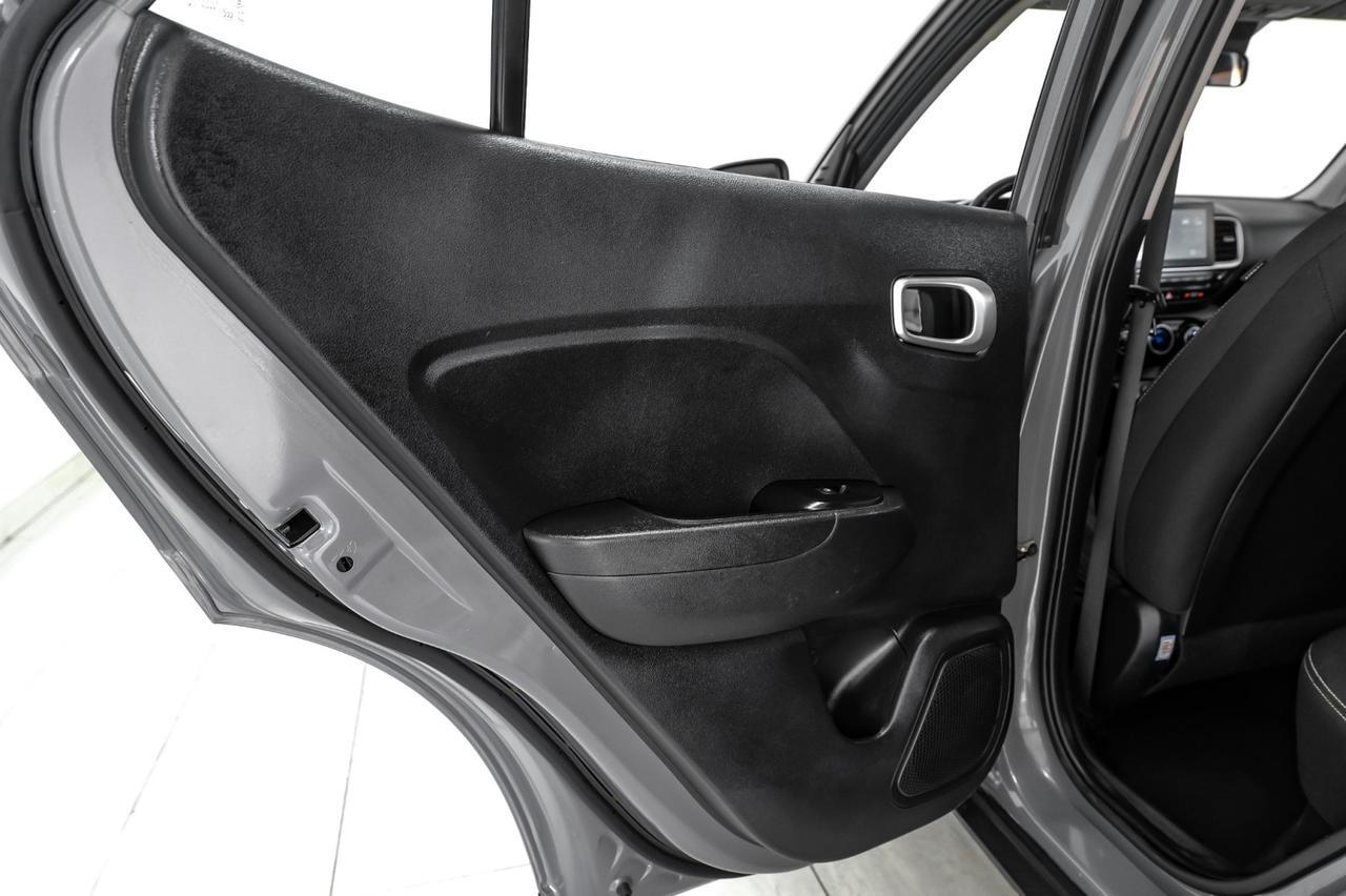 2020 Hyundai Venue SEL BLIND SPOT ASSIST LANE KEEP ASSIST FORWARD COLLISION ALERT SUNROOF REAR CAMERA Carrollton TX