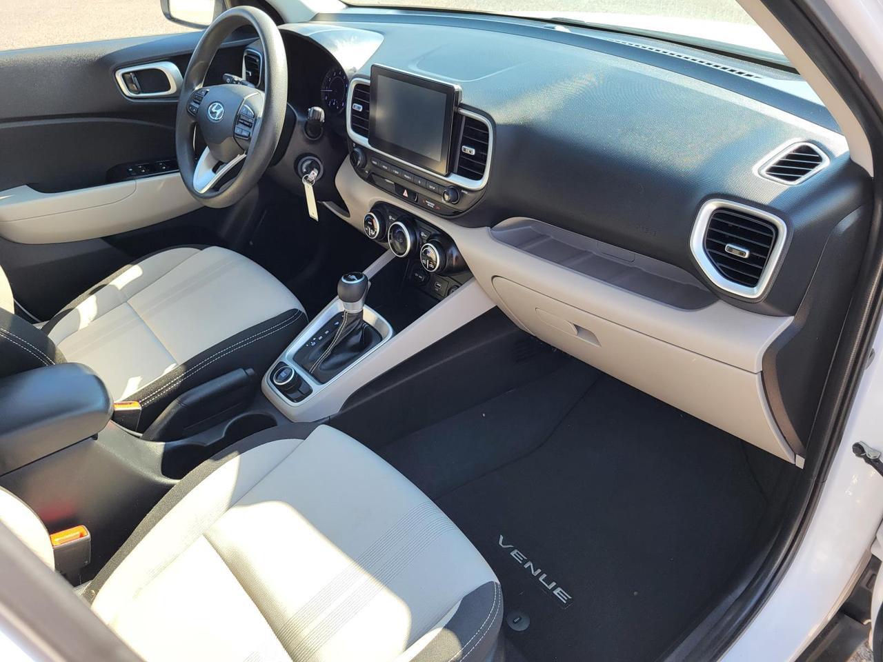 2020 Hyundai Venue SEL IVT Beeville TX