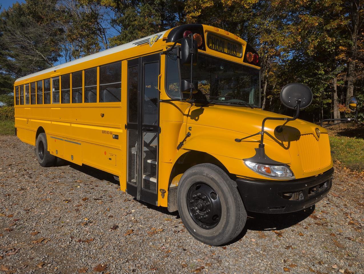 2020 IC INTERNATIONAL CE300