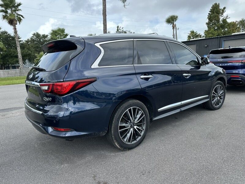 2020 Infiniti QX60 Luxe photo 4