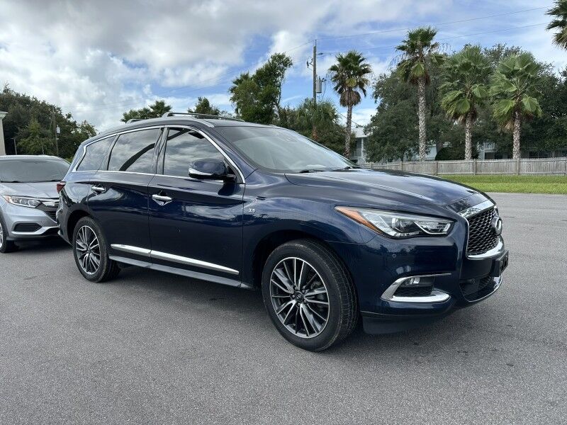 2020 Infiniti QX60 Luxe photo 3