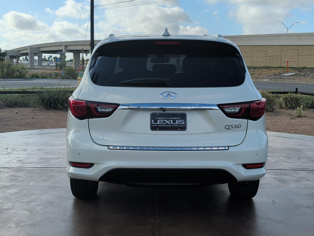 2020 INFINITI QX60 LUXE
