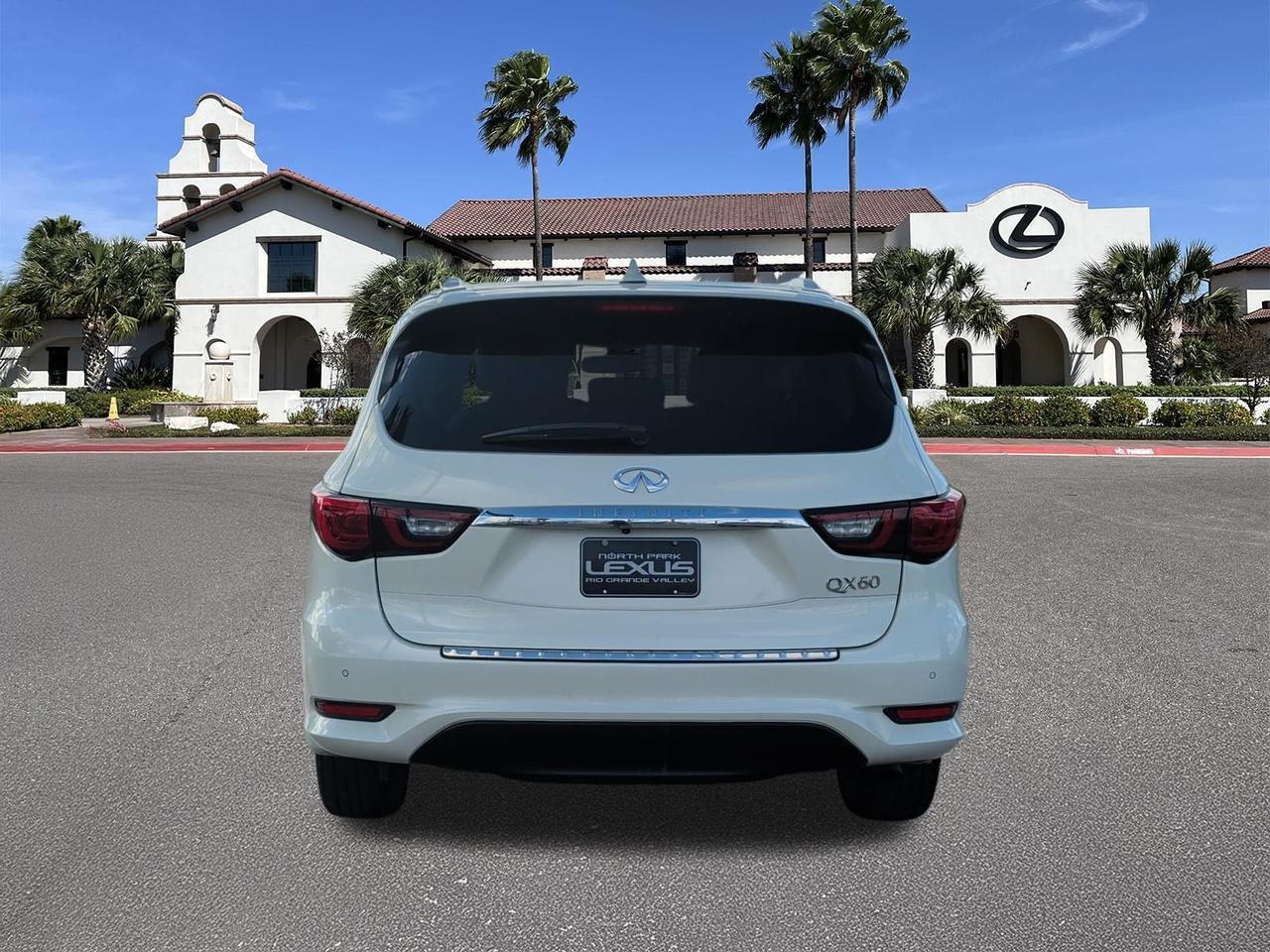 2020 INFINITI QX60 LUXE