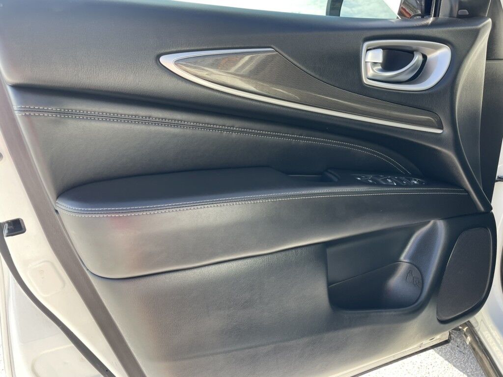 2020 INFINITI QX60 PURE~BLUETOOTH~CRUISE CONTROL~MOONROOF / SUNROOF~THIRD ROW SEATING Sarasota FL