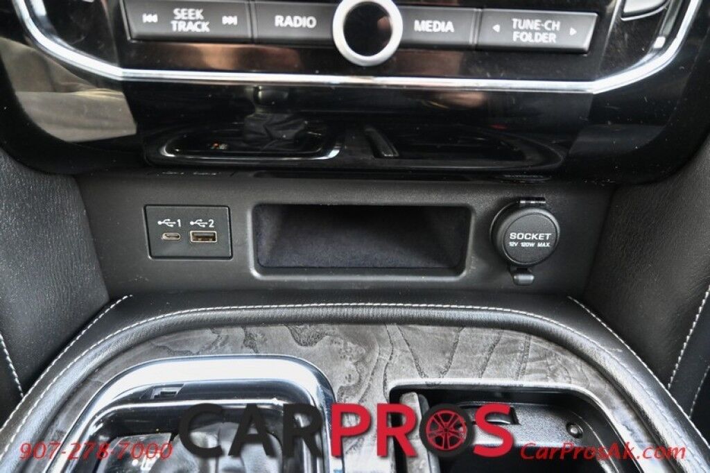 2020 INFINITI QX80 LUXE - AWD - Remote Start - 5.6L V8 - Proassist Assist Pkg - Power & Leather Heated Seats - Heated Steering Wheel - Bose Premium Audio - Apple CarPlay/Android Auto - NAV - Backup Camera - 2nd Row Captain Seats - 3rd Row - Seats 7 - Sunroof - Tow Pkg Anchorage AK