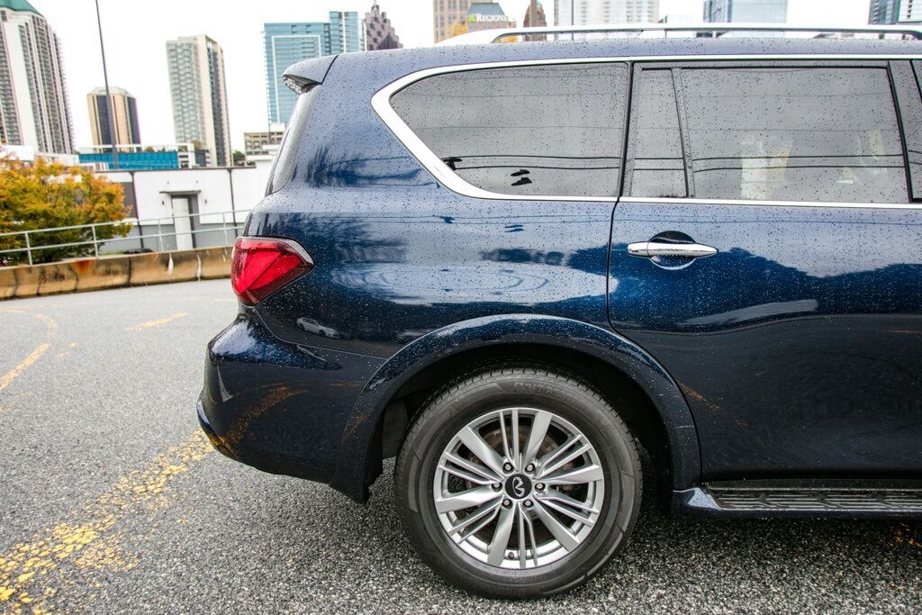 2020 Infiniti QX80 Luxe photo 4