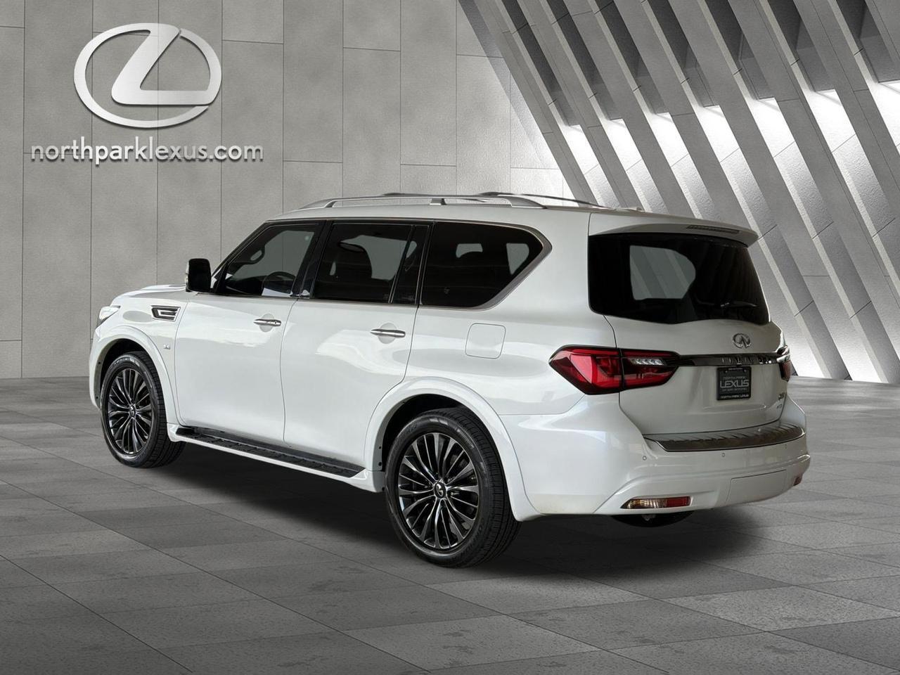 2020 INFINITI QX80 LUXE