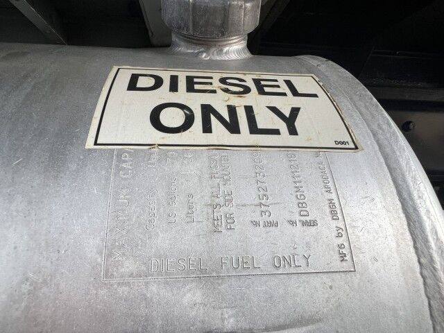 2020 International 4300 26' Dry Box Truck with 2,500 lbs. Lift Gate Miami FL