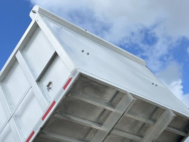 2020 Isuzu NPR-HD 14&apos; Aluminum Landscape Dump Truck Homestead FL