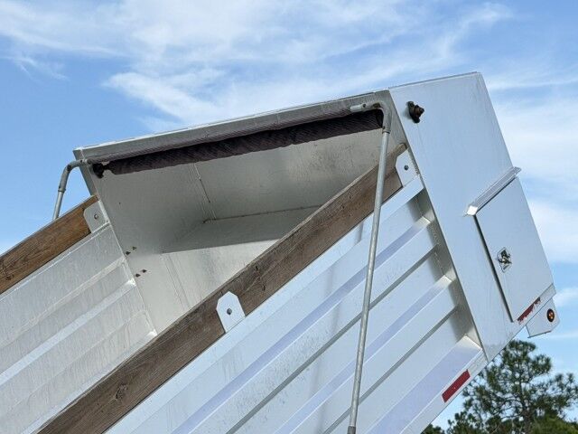 2020 Isuzu NPR-HD Crew Cab 14' Aluminum Landscape Dump Truck Homestead FL