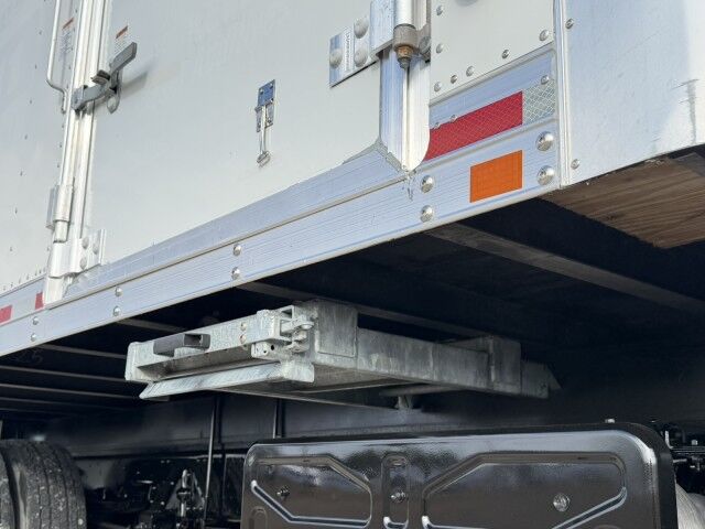 2020 Isuzu NRR 16' Box Truck with 2,500lbs. Lift Gate Homestead FL