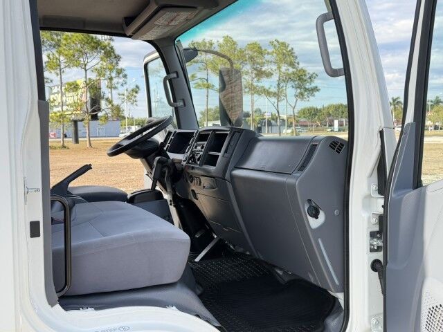 2020 Isuzu NRR 16' Box Truck with 2,500lbs. Lift Gate Homestead FL