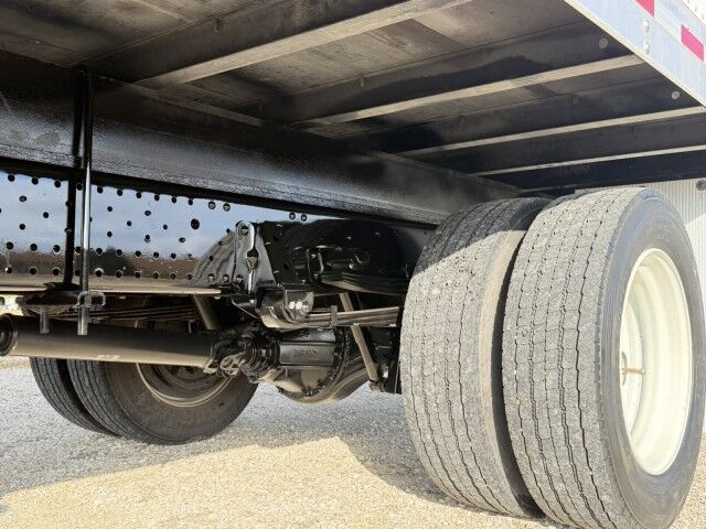 2020 Isuzu NRR 16' Box Truck with 2,500lbs. Lift Gate Homestead FL