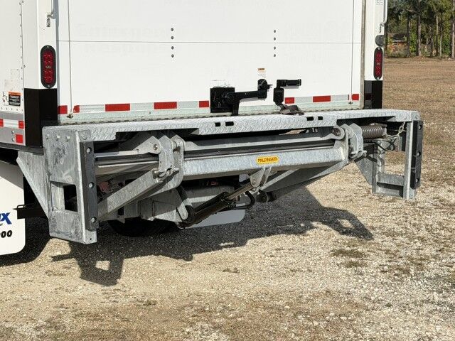2020 Isuzu NRR 16' Box Truck with 2,500lbs. Lift Gate Homestead FL