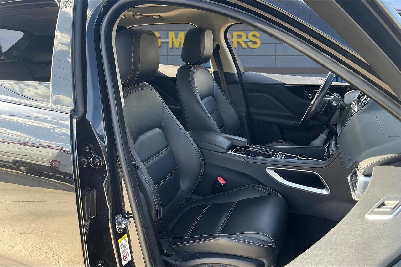 2020 JAGUAR F-PACE PRESTIGE Houston TX