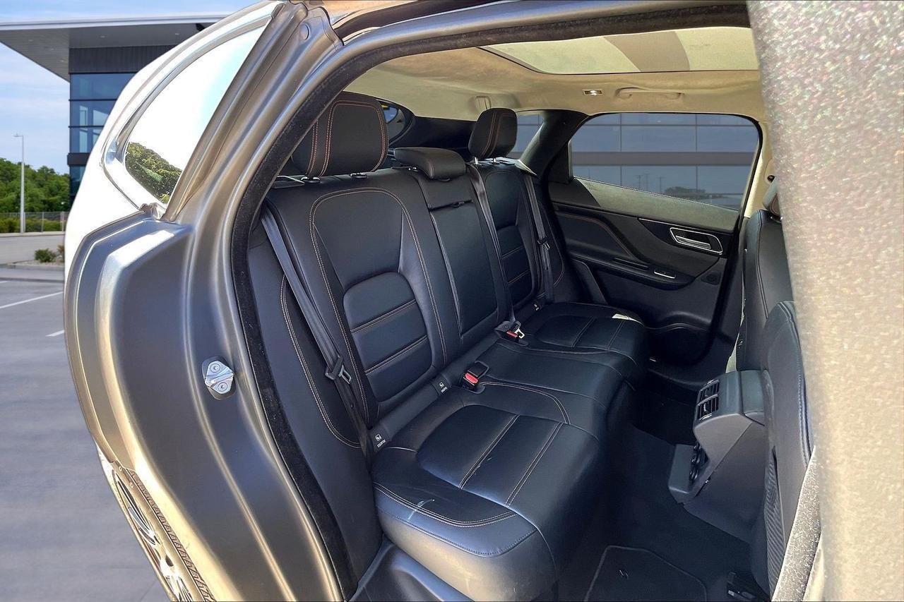 2020 JAGUAR F-PACE PRESTIGE Houston TX