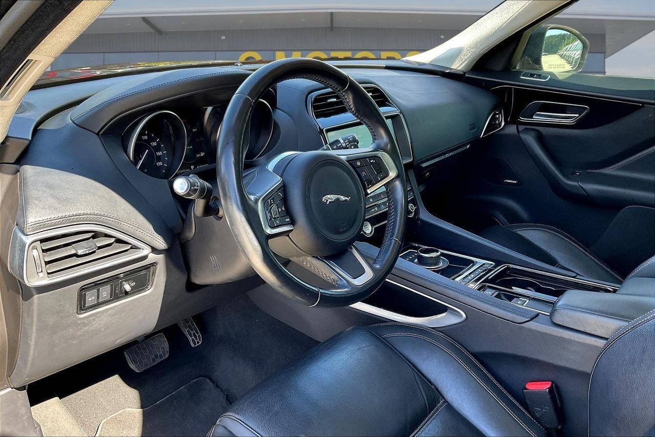 2020 JAGUAR F-PACE PRESTIGE Houston TX