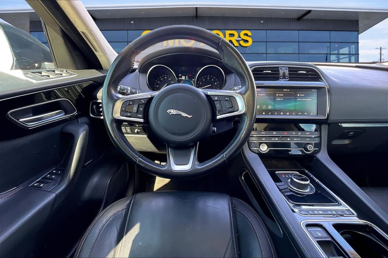 2020 JAGUAR F-PACE PRESTIGE Houston TX