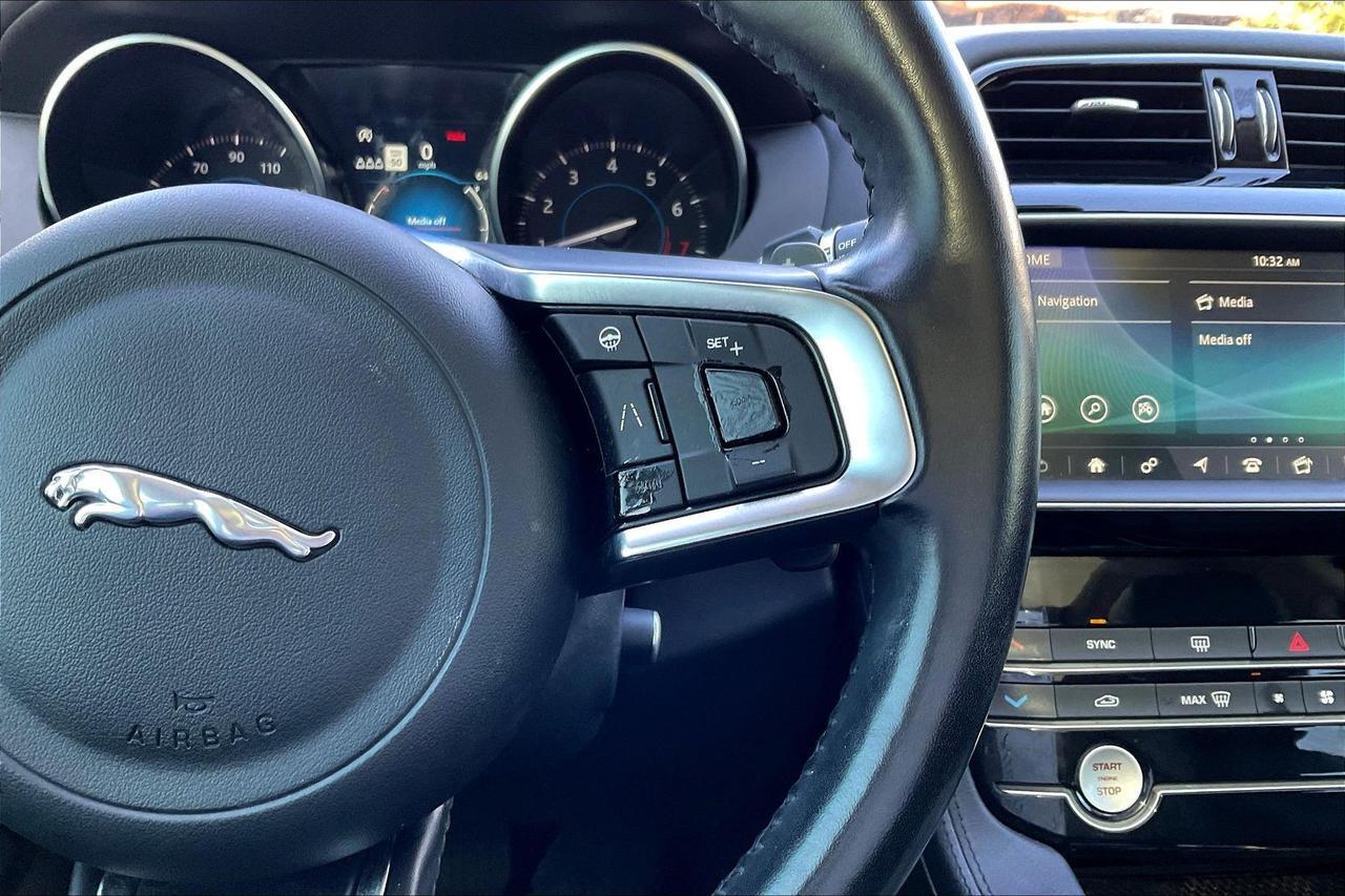 2020 JAGUAR F-PACE PRESTIGE Houston TX