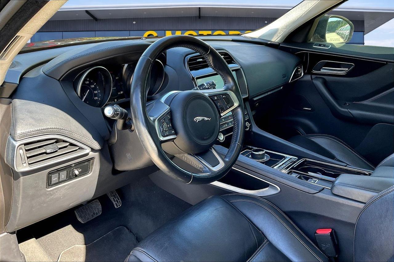 2020 JAGUAR F-PACE PRESTIGE Houston TX