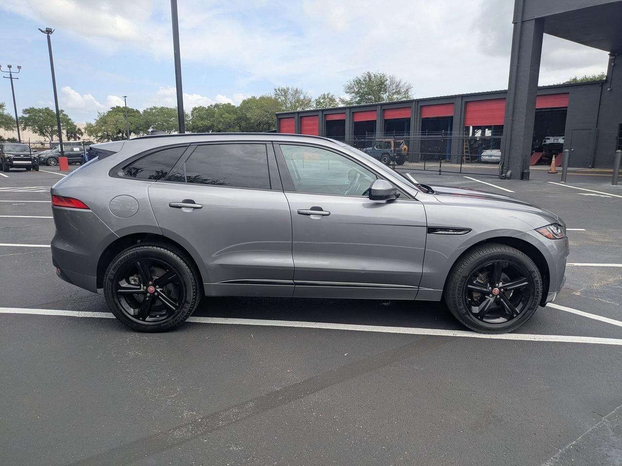 2020 Jaguar F-PACE 25t Checkered Flag