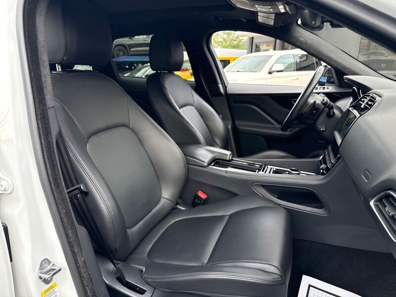 2020 Jaguar F-PACE 25t Premium AWD Arlington VA