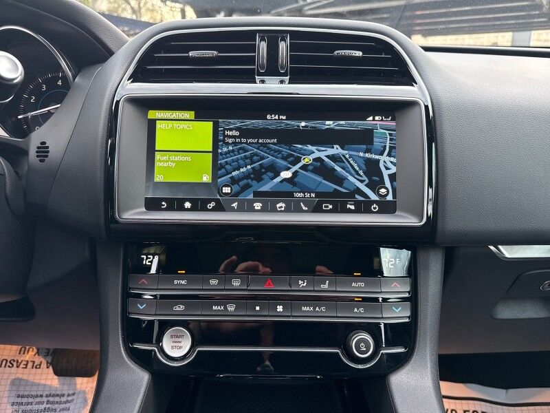 2020 Jaguar F-PACE 25t Premium AWD Arlington VA