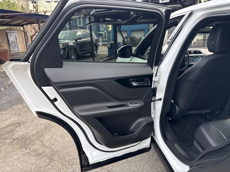 2020 Jaguar F-PACE 25t Premium AWD Arlington VA