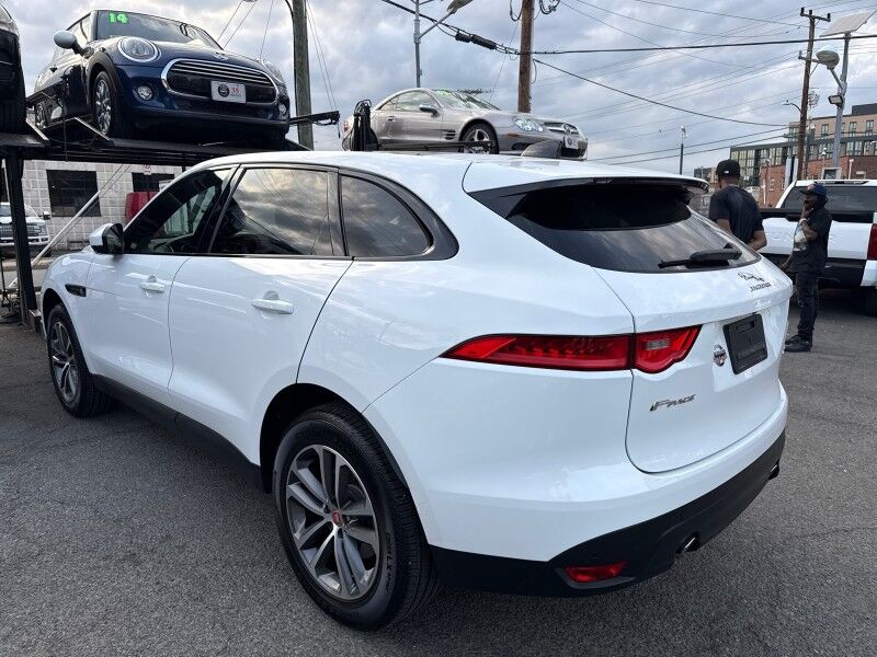 2020 Jaguar F-PACE 25t Premium AWD Arlington VA