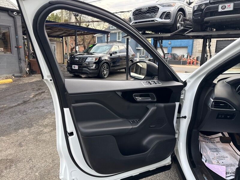 2020 Jaguar F-PACE 25t Premium AWD Arlington VA