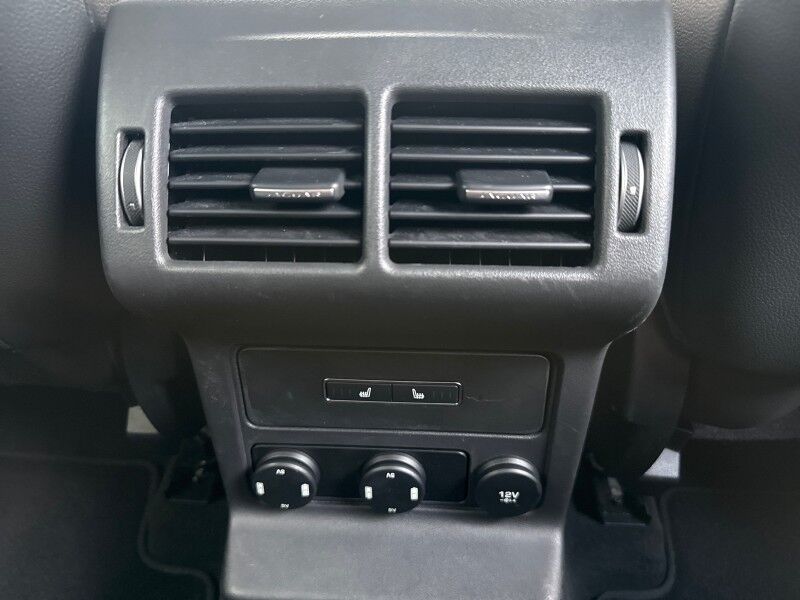 2020 Jaguar F-PACE 25t Premium AWD Arlington VA