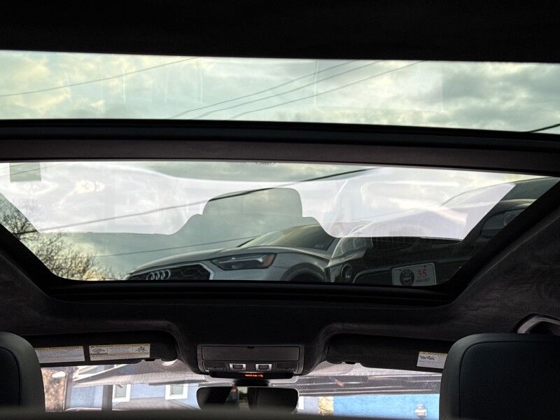 2020 Jaguar F-PACE 25t Premium AWD Arlington VA