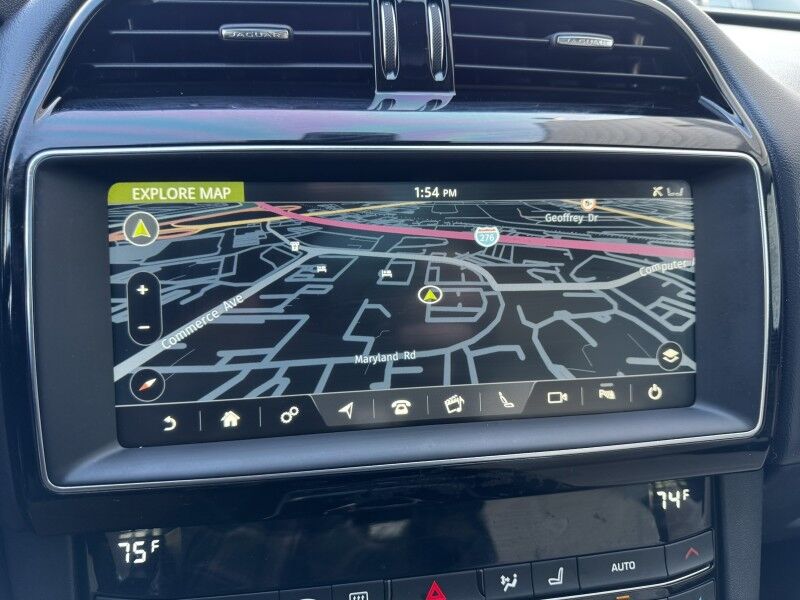 2020 Jaguar F-PACE 25t Premium Willow Grove PA