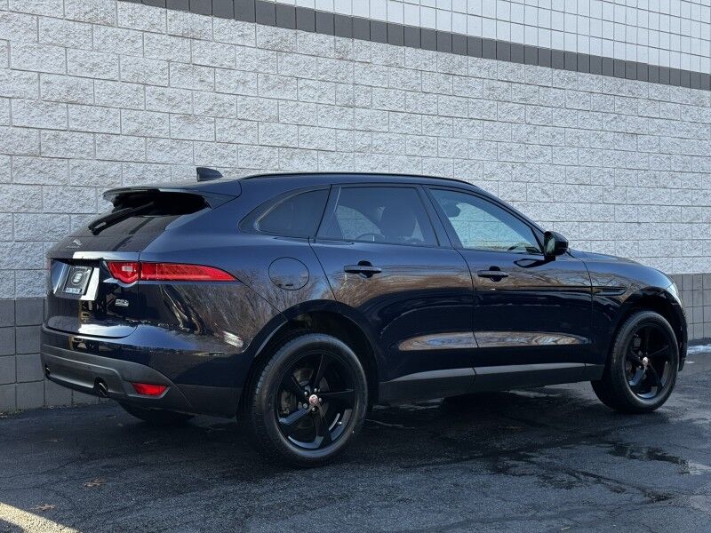 2020 Jaguar F-PACE 25t Premium Willow Grove PA