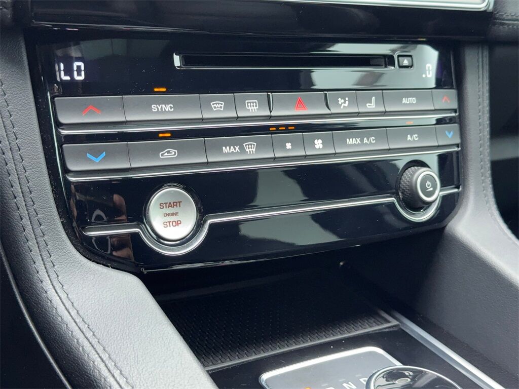 2020 Jaguar F-PACE 25t Prestige NAV,CAM,PANO,HTD STS,BLIND SPOT Plano TX