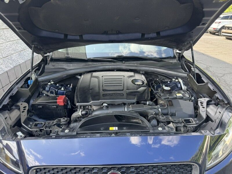 2020 Jaguar F-PACE 25t Prestige Willow Grove PA