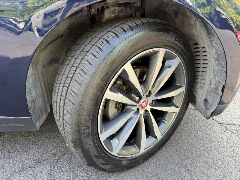 2020 Jaguar F-PACE 25t Prestige Willow Grove PA