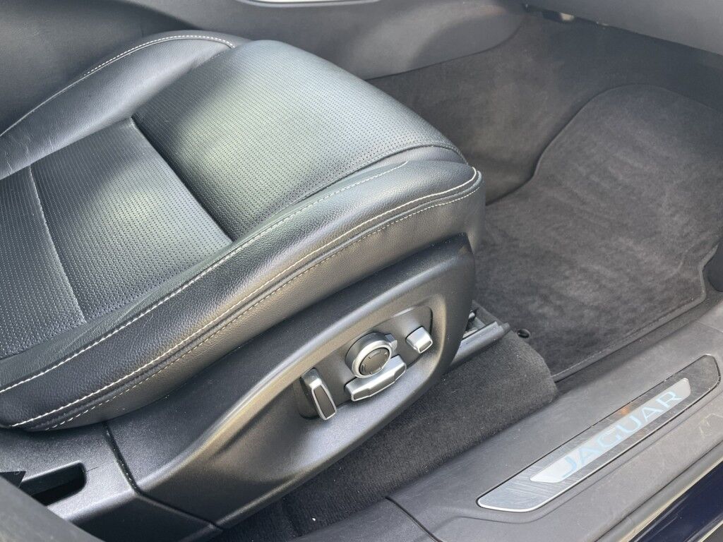 2020 Jaguar F-PACE S~SUPERCHARGED~DRIVE PKG~DYNAMIC SUSPENSION~ONLINE FINANCE AND SHIPPING AVAILABLE!! Sarasota FL