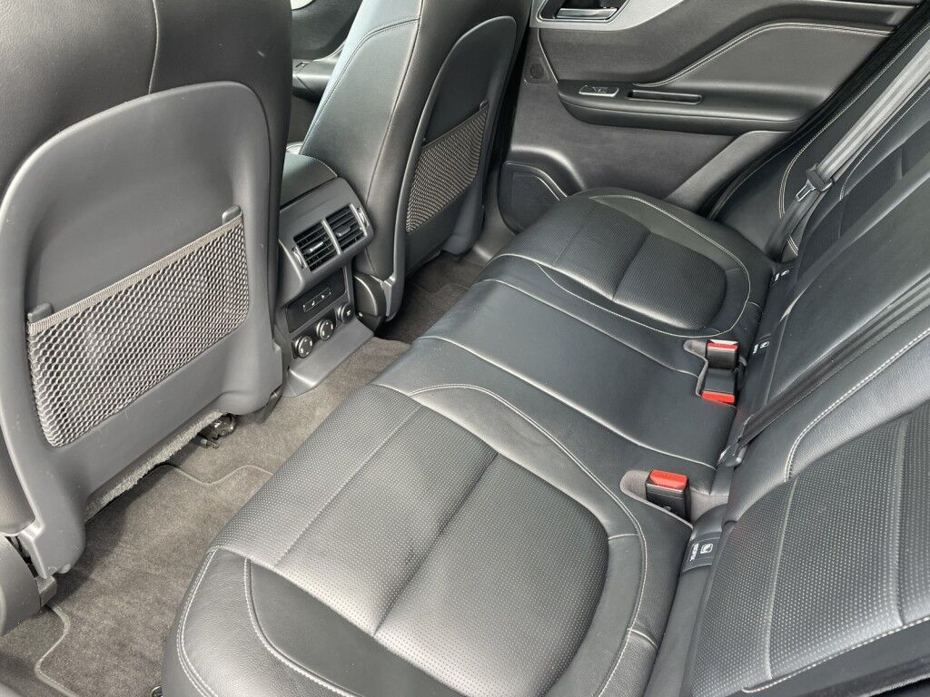 2020 Jaguar F-PACE S~SUPERCHARGED~DRIVE PKG~DYNAMIC SUSPENSION~ONLINE FINANCE AND SHIPPING AVAILABLE!! Sarasota FL
