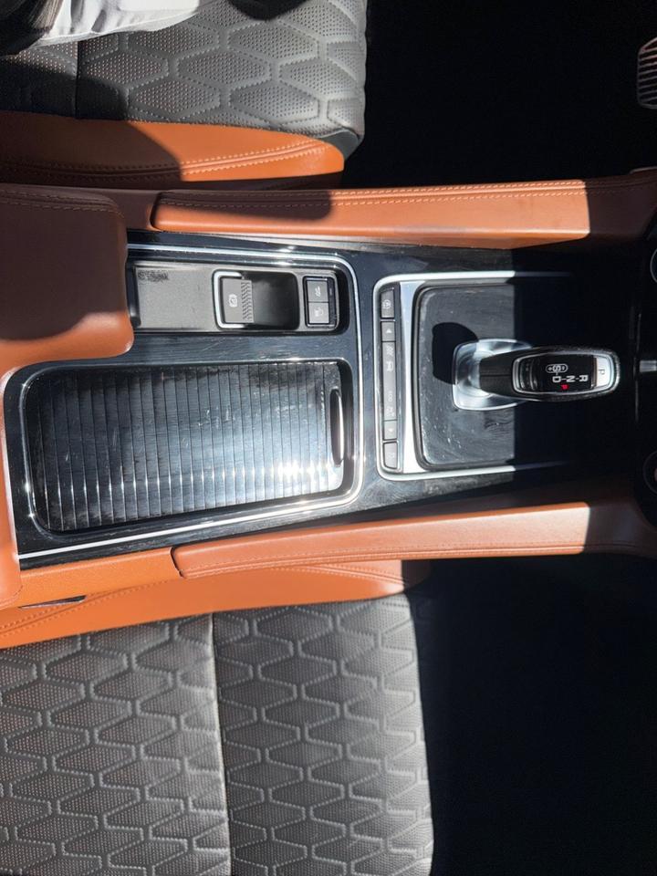 2020 Jaguar F-PACE SVR~TURBO~CLEAN CARFAX~ONLINE FINANCE AND SHIPPING AVAILABLE!! Sarasota FL