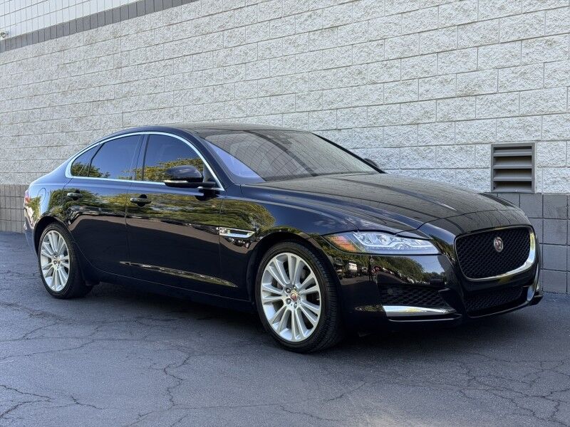 2020 Jaguar XF 25t Premium Willow Grove PA