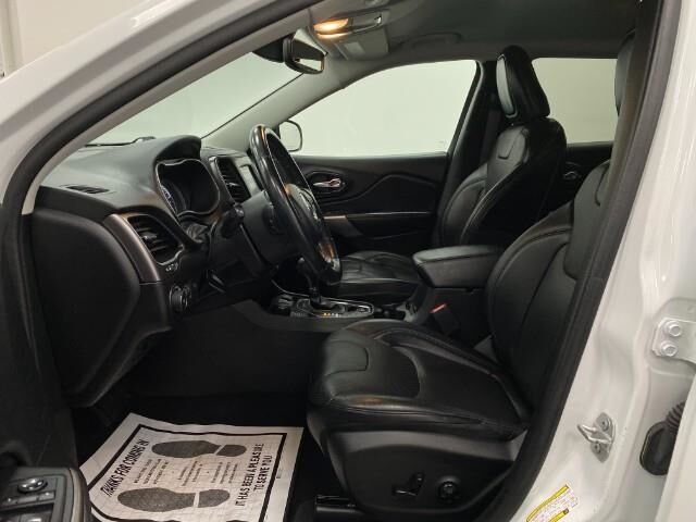 2020 Jeep CHEROKEE Appleton WI
