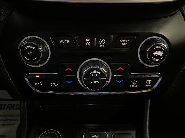 2020 Jeep CHEROKEE Appleton WI