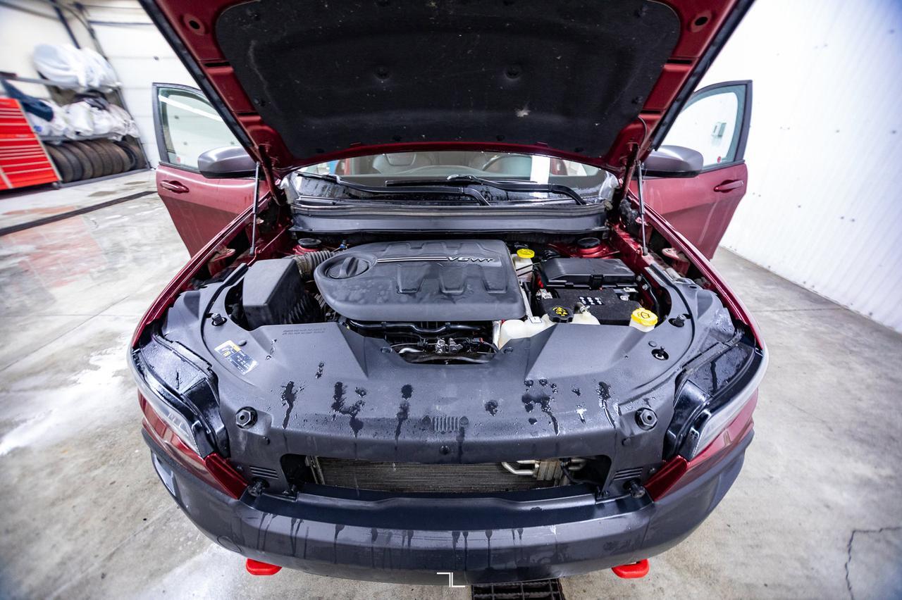 2020 Jeep Cherokee 4x4 Trailhawk Leather BCam Red Deer AB