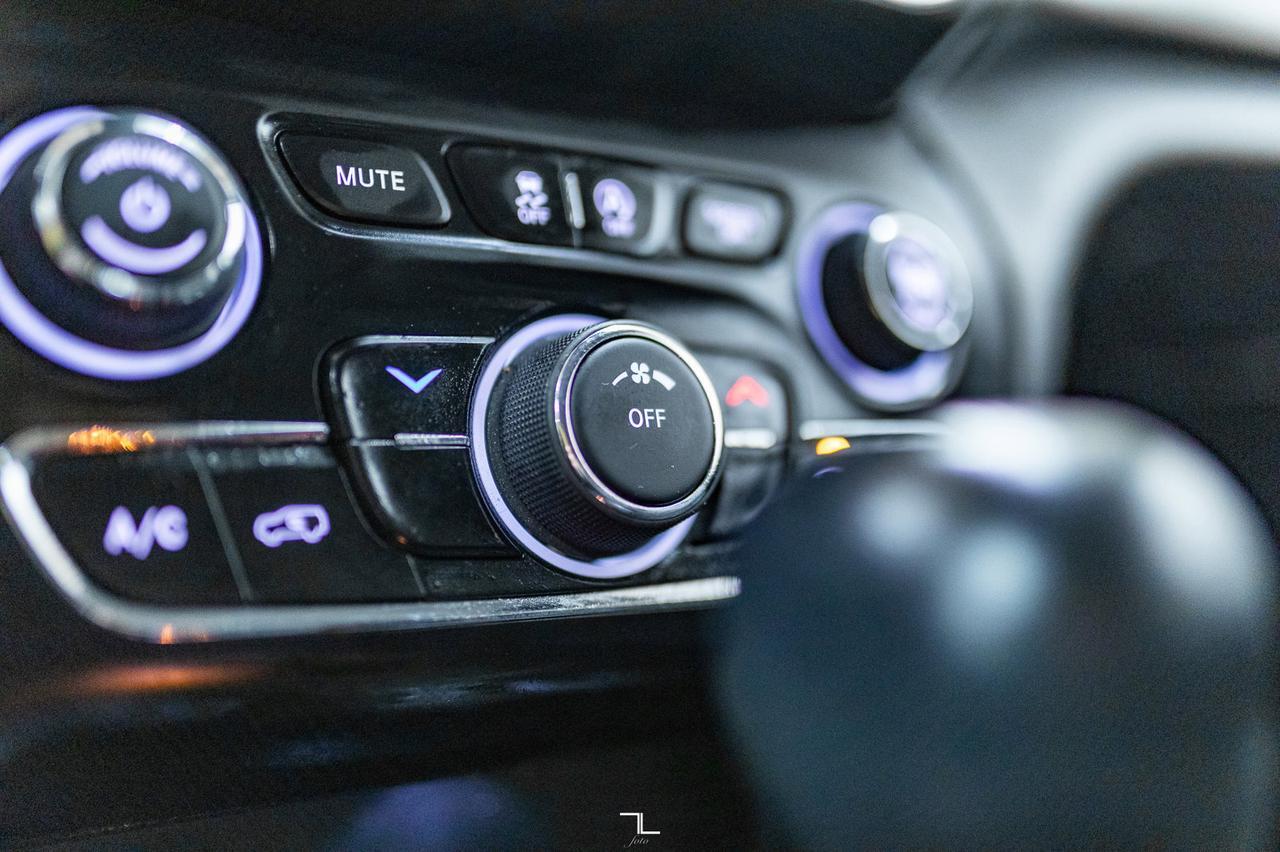 2020 Jeep Cherokee 4x4 Trailhawk Leather BCam Red Deer AB