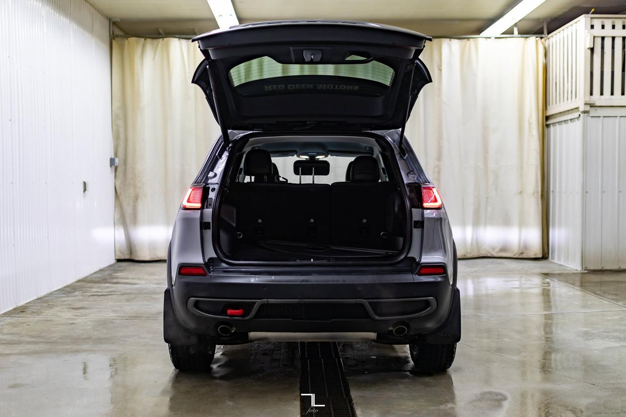 2020 Jeep Cherokee 4x4 Trailhawk Leather Nav BCam Red Deer AB