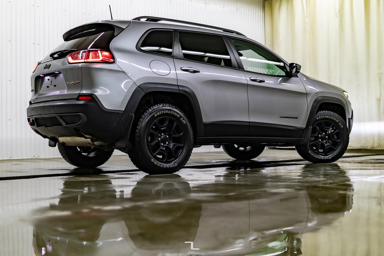 2020 Jeep Cherokee 4x4 Trailhawk Leather Nav BCam Red Deer AB