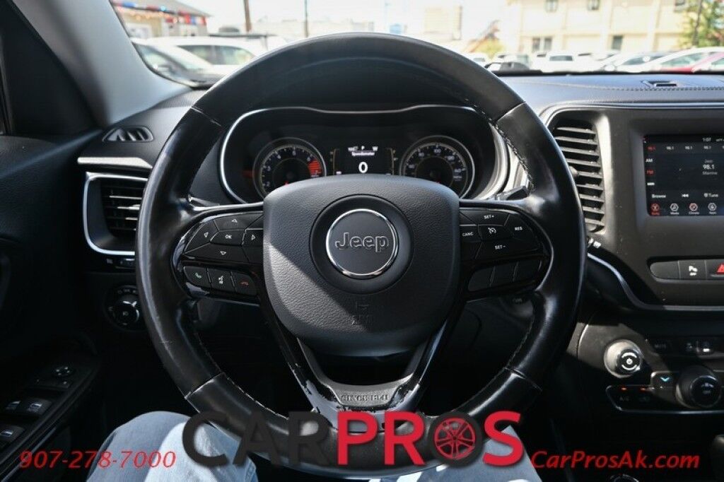 2020 Jeep Cherokee Altitude - 2.4L - Automatic - 4X4 - Remote Start - Heated Front Seats & Steering Wheel - Block Heater - LED Fog Lights - Keyless Entry - Backup Camera - Apple CarPlay/Google Android Auto Anchorage AK